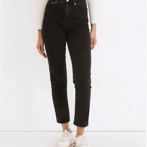 Tall Madewell Classic Straight Jeans in Lunar Wash